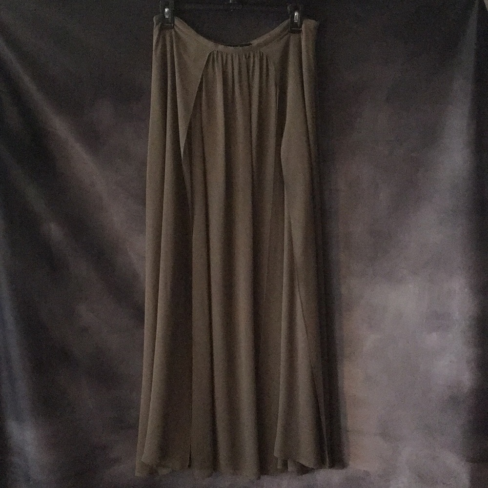 Guess by Marciano pleated Maxi Skirt